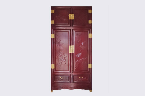 大岭山镇高端中式家居装修深红色纯实木衣柜